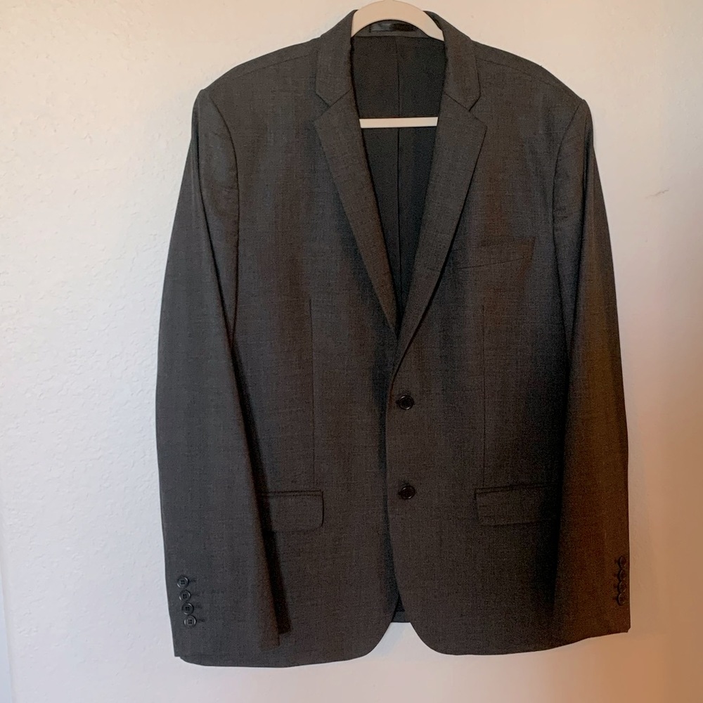 Kenneth Cole Collection suit coat size XL-47